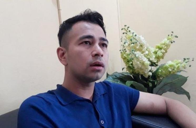 Raffi Ahmad ngeluh suaranya serak dan hilang (Ismail/Suara.com)